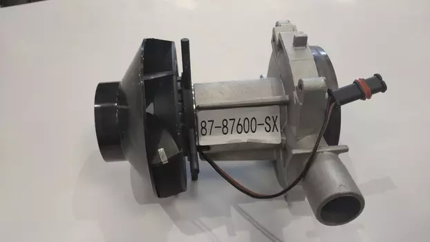 нагнетатель отопителя! 24V\AirTronic D2 87-87600-SX STELLOX