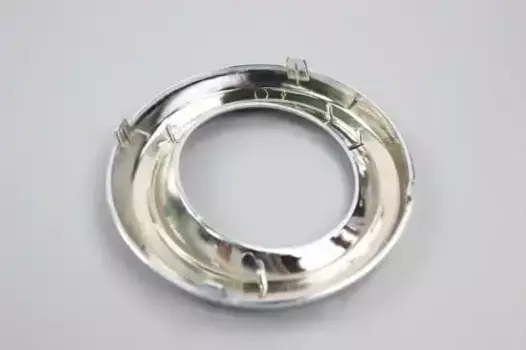 Накладка фары противотуманной Прав. хром Toyota Rav4 2010-2014 622575AA0A-DCR DOCAR