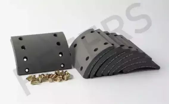 Накладки тормозные PETERS 086.132-20A