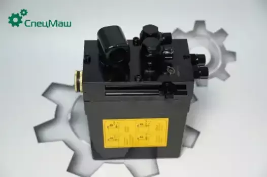 Насос подъема кабины СПЕЦМАШ 4310-5004010