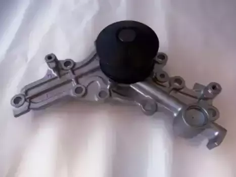 Насос системы охлаждения (помпа) GMB GWM-106A