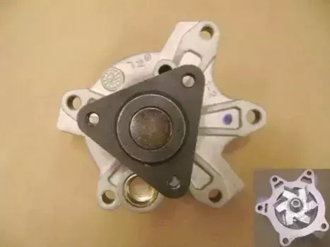 Насос системы охлаждения (помпа) GREAT WALL 1307100-EG01