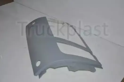 облицовка фары!правая\Volvo
