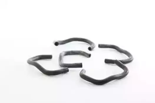 патрубок вентиляции картерных газов! \ Ford Focus 04> BSG 30-720-173 BSG