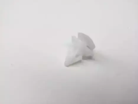 пистон порога!\ VW Passat/Jetta/Touareg/Tiguan,Skoda Yeti 08-15 3C0853585 VAG