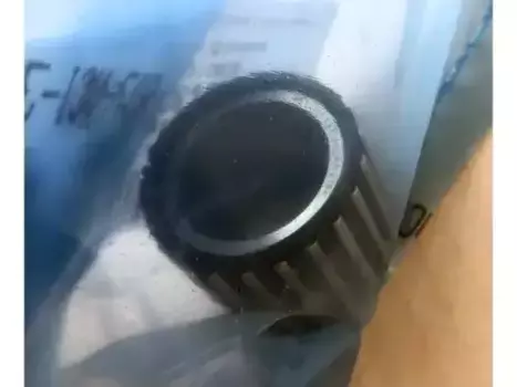 подшипник КПП игольчатый!\ Audi, Skoda 085311431J VAG