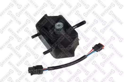 Подушка крепления двигателя STELLOX 25-18251-SX