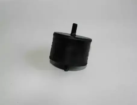 Подушка крепления двигателя БРТ 21211001020