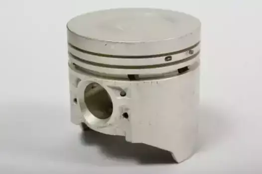 поршень! d82x1.5x2x3.947 +0.8\ Lada 2121 21213100401500