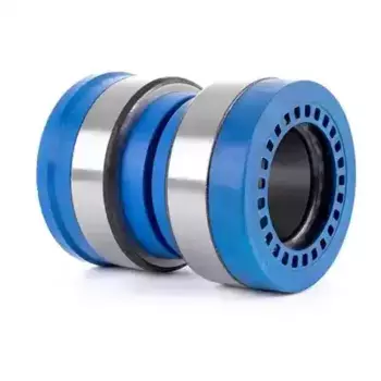 р/к ступицы! (2подшипника + уплотнит.кольцо)\ DAF 85CF/CF75/85/XF95/105II/IV F 200018 FERSA