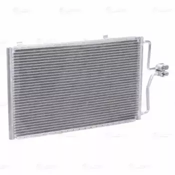 Радиатор кондиционера (конденсатор) LUZAR LRAC01214