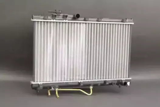 Радиатор кондиционера (конденсатор) TERMAL 284779