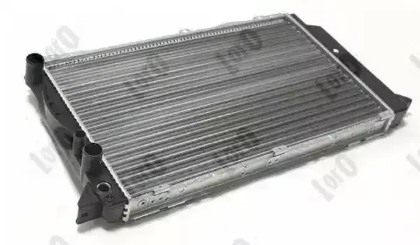 Радиатор системы охлаждения двигателя LORO 0030170011