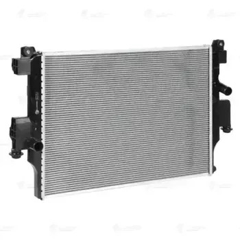 Радиатор системы охлаждения двигателя LUZAR LRC3031