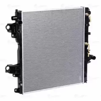 Радиатор системы охлаждения двигателя LUZAR LRC 1973