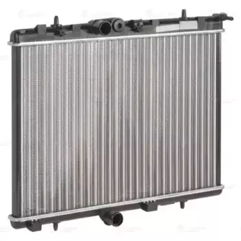 Радиатор системы охлаждения двигателя LUZAR LRC 2017