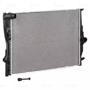Радиатор системы охлаждения двигателя LUZAR LRC 2637