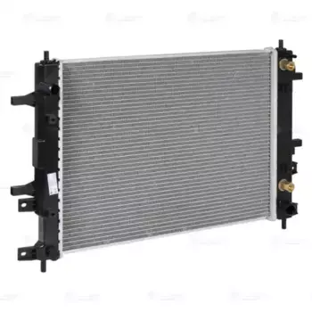 Радиатор системы охлаждения двигателя LUZAR LRC 3028
