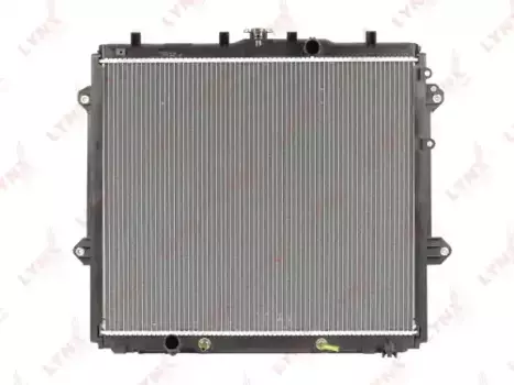Радиатор системы охлаждения двигателя LYNXAUTO RB-1967
