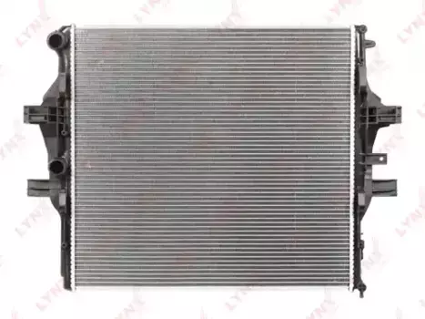 Радиатор системы охлаждения двигателя LYNXAUTO RB-2472