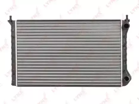 Радиатор системы охлаждения двигателя LYNXAUTO RM-1316
