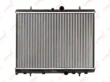 Радиатор системы охлаждения двигателя LYNXAUTO RM-2195