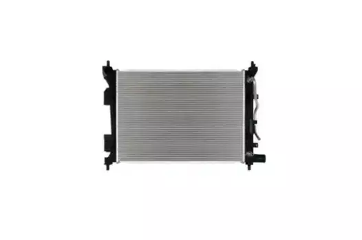 Радиатор системы охлаждения двигателя SAKURA 32218528