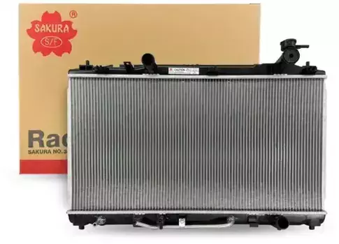 Радиатор системы охлаждения двигателя SAKURA 33411091