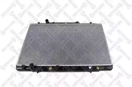 Радиатор системы охлаждения двигателя STELLOX 10-26688-SX