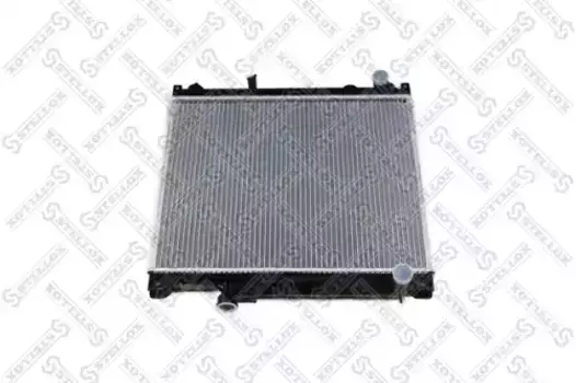 Радиатор системы охлаждения двигателя STELLOX 10-26792-SX