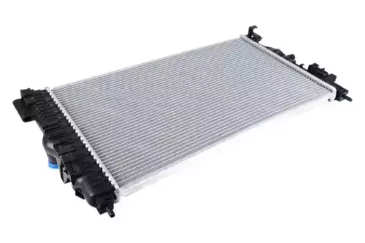 Радиатор системы охлаждения двигателя STELLOX 10-26797-SX