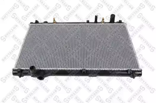 Радиатор системы охлаждения двигателя STELLOX 10-26831-SX