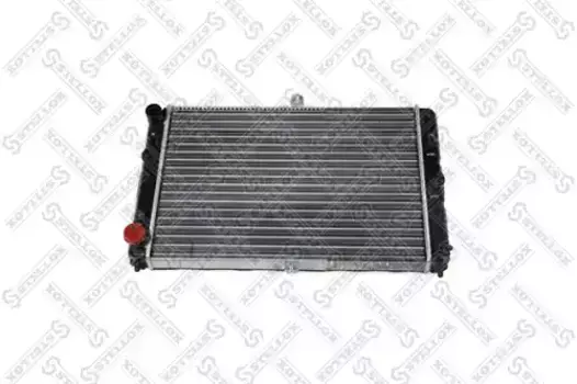 Радиатор системы охлаждения двигателя STELLOX 10-26884-SX