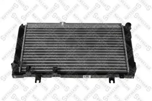 Радиатор системы охлаждения двигателя STELLOX 10-26993-SX