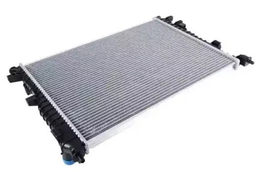 Радиатор системы охлаждения двигателя STELLOX 10-27137-SX