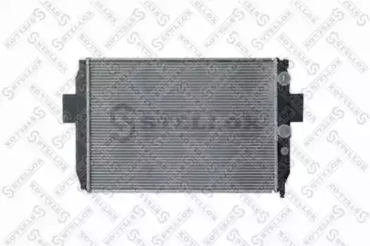 Радиатор системы охлаждения двигателя STELLOX 81-03335-SX