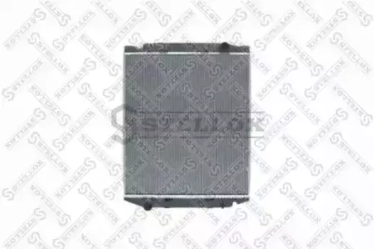 Радиатор системы охлаждения двигателя STELLOX 81-03368-SX