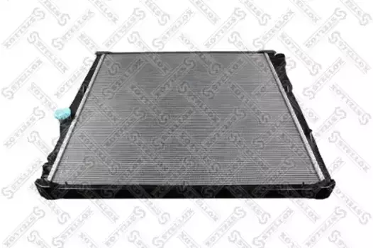 Радиатор системы охлаждения двигателя STELLOX 81-03478-SX