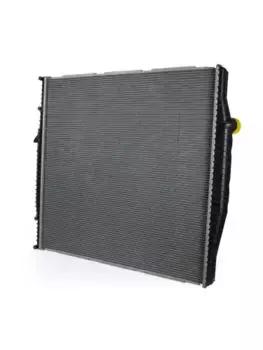 Радиатор системы охлаждения двигателя ZENTPARTS Z20043