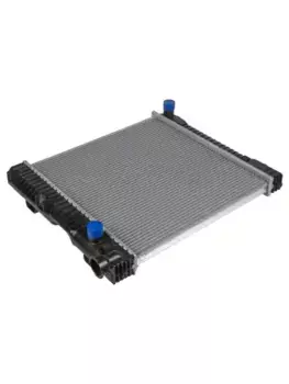 Радиатор системы охлаждения двигателя ZENTPARTS Z20070