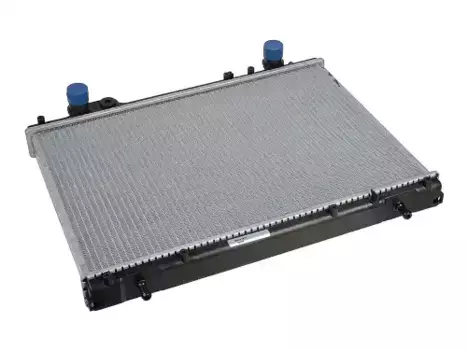 Радиатор системы охлаждения двигателя ZENTPARTS Z20330