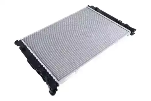 Радиатор системы охлаждения двигателя ZENTPARTS Z20521