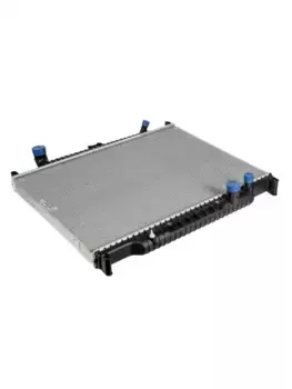 Радиатор системы охлаждения двигателя ZENTPARTS Z20522