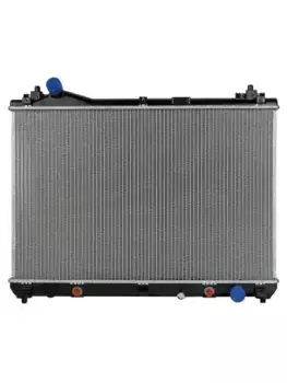 Радиатор системы охлаждения двигателя ZENTPARTS Z20528