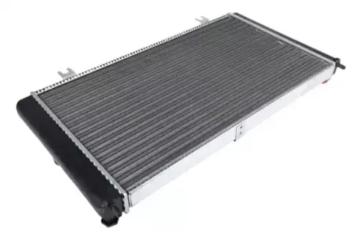 Радиатор системы охлаждения двигателя ZENTPARTS Z20647