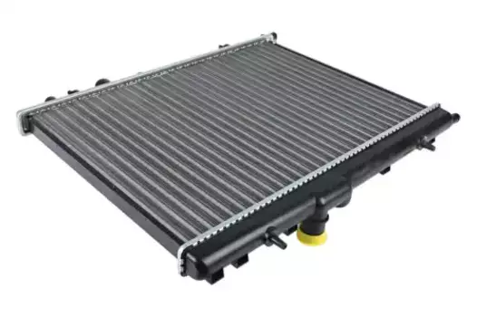 Радиатор системы охлаждения двигателя ZENTPARTS Z20648