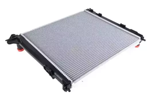 Радиатор системы охлаждения двигателя ZENTPARTS Z20704