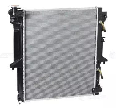 Радиатор системы охлаждения двигателя LUZAR LRC 11149