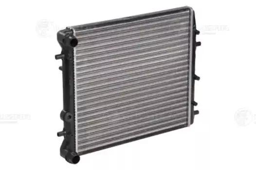 Радиатор системы охлаждения двигателя LUZAR LRC 18QJ