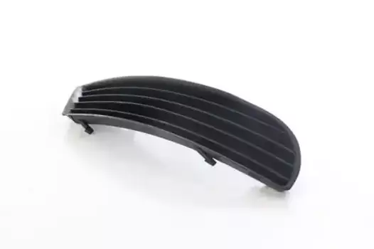 Решетка бампера BSG BSG 79-921-002
